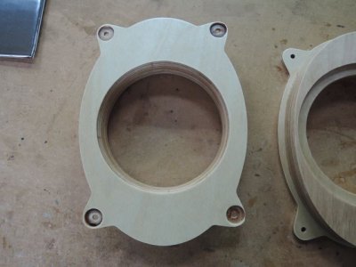 2019年フォレスタインナーバッフル裏面、バーチ材