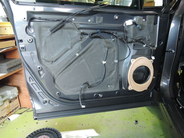 フオレスタデッドニングとインナーバッフル