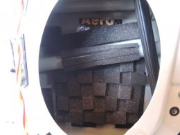 スピーカーバック　駄目なやり方左ドア