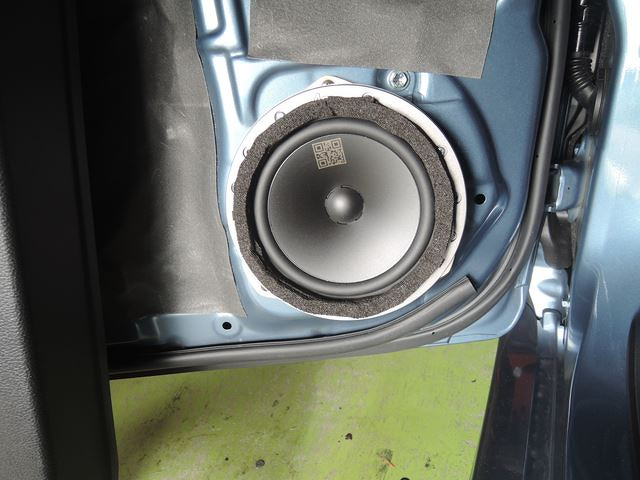 レボーグスピーカー取付DYNAUDIO Esotan236