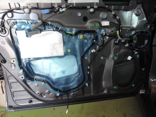 SAIドアトリム外し