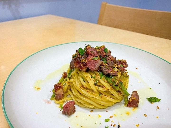 Noël(ノエル)ランチ仕様バージン﻿ 加賀柚子と鴨肉のラグーソース﻿ 自家製タリオリーニ(生パスタ)﻿