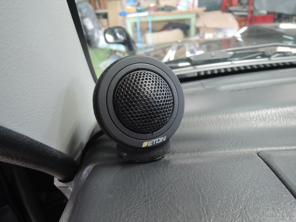 スズキジムニーJB23W　イートンPOW-100ツィーター取付