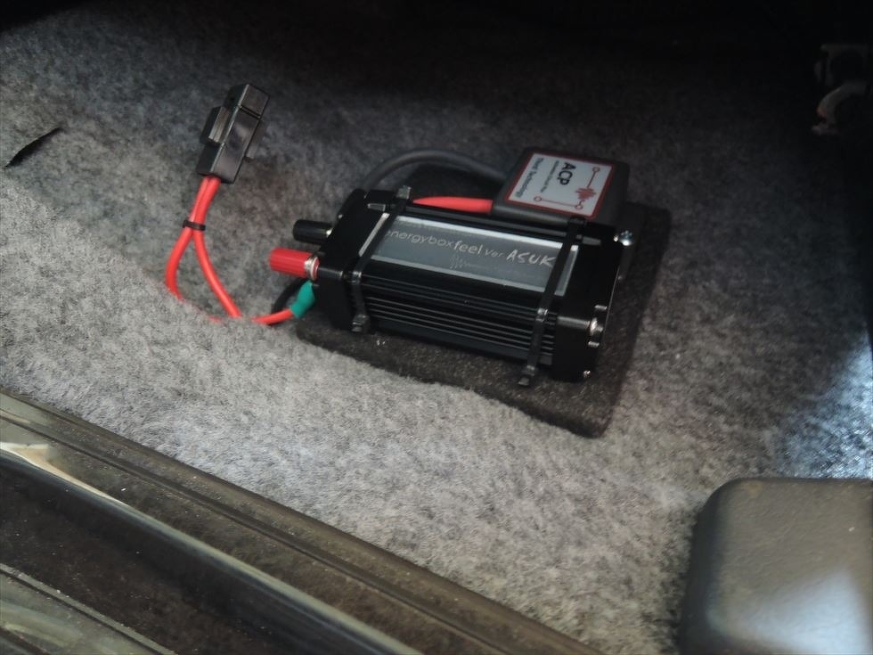 スズキジムニーJB23　ナビ電源強化　エナジーボックスアスカとACP