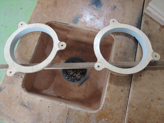 CX8インナーバッフルシール材塗布