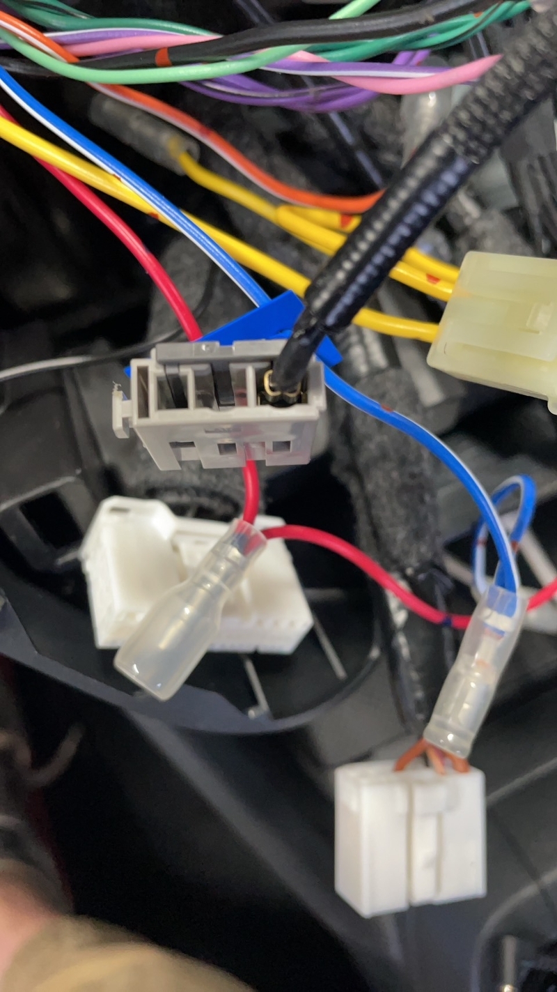 インプレッサーアンテナコククター