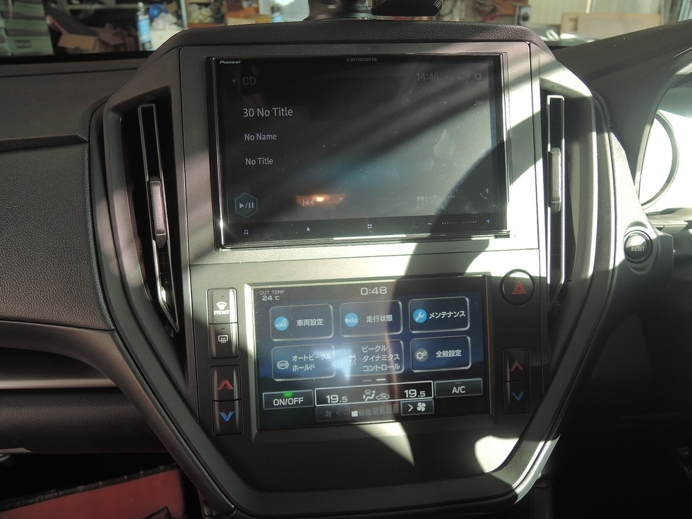 新型インプレッサー、8型サイバーナビ取り付け