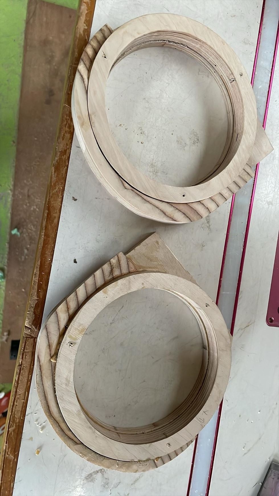 バーチ材での隙間埋め曲面カット