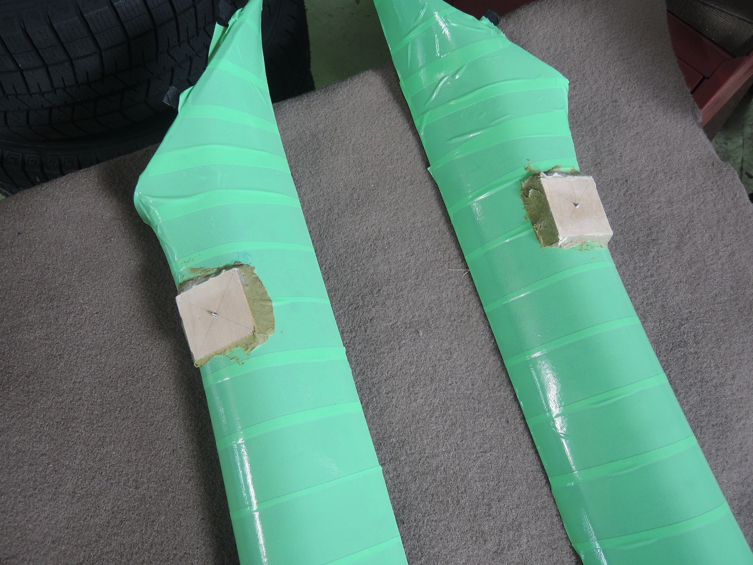 Aピラーへベースを加工