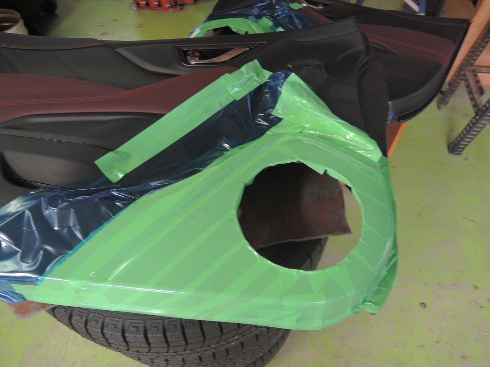 ドアパネルの養生