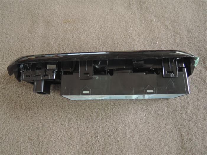 デリカミニドアスイッチパネル